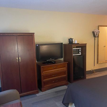 Budgetel Inn & Suites Atlanta Доравилл Экстерьер фото