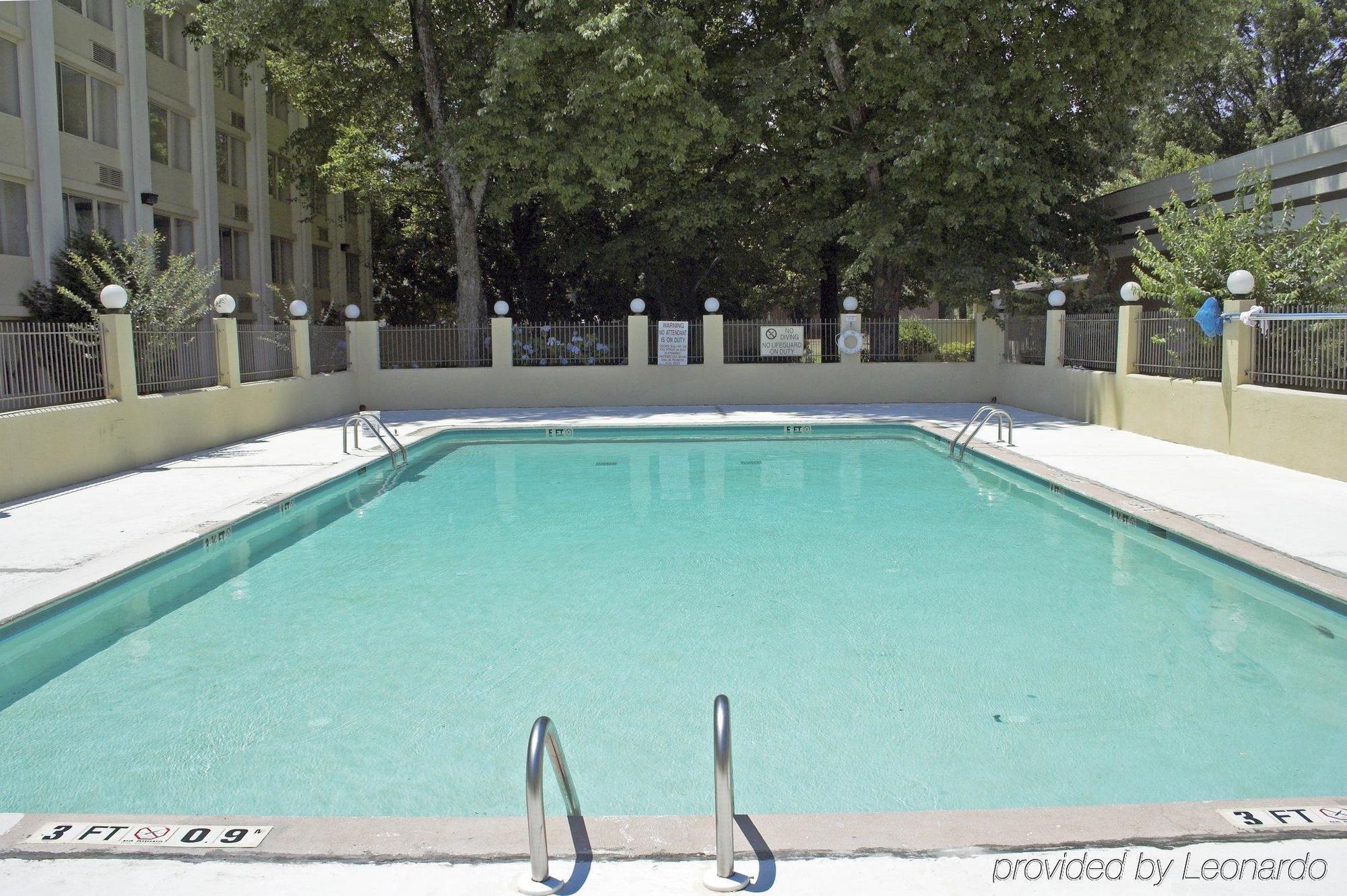 Budgetel Inn & Suites Atlanta Доравилл Удобства фото